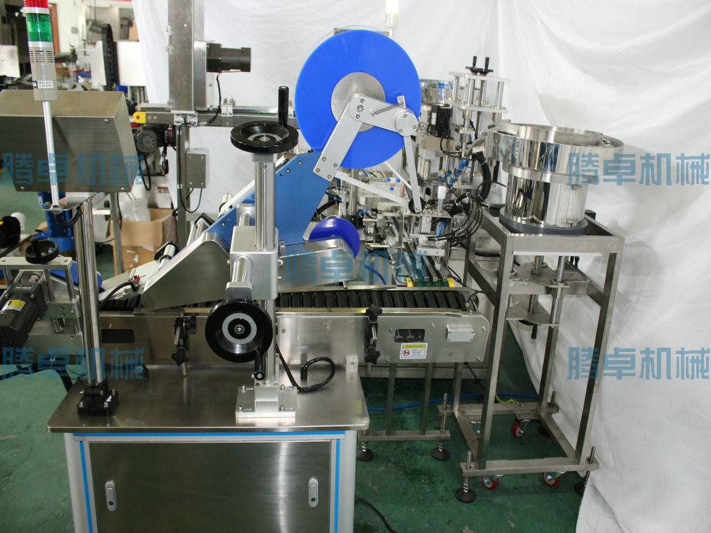 洗手液灌裝機(jī) 洗手液灌裝機(jī)